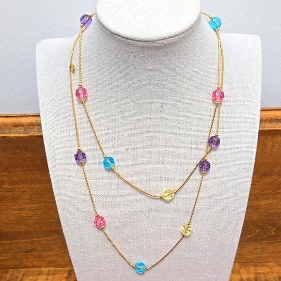 TRIFARI PASTEL ACRYLIC BEAD & GOLD TONE CHAIN NECKLACE - Picture 1 of 5